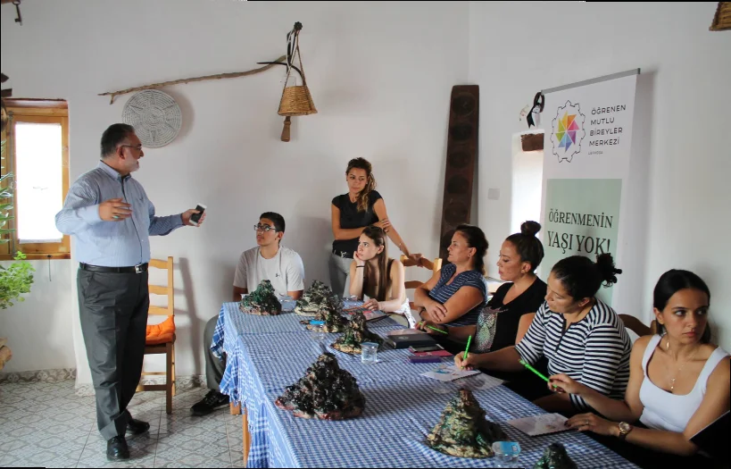 Science Workshops for Teachers — from the ÖMB presentation